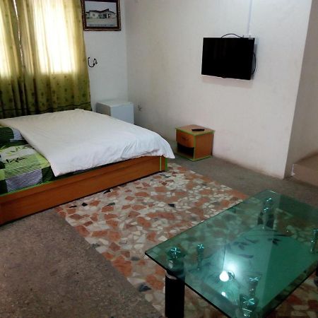 Royal Green Guest House Abeokuta Exteriör bild