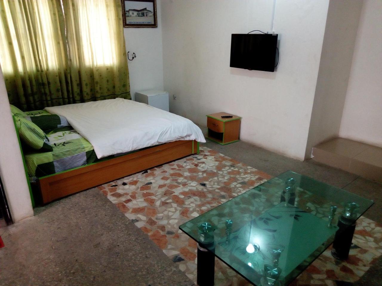 Royal Green Guest House Abeokuta Exteriör bild