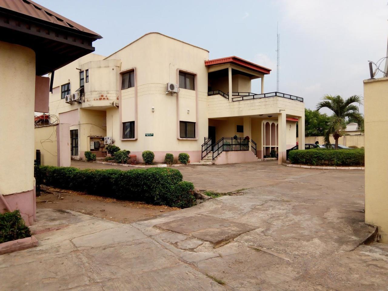 Royal Green Guest House Abeokuta Exteriör bild