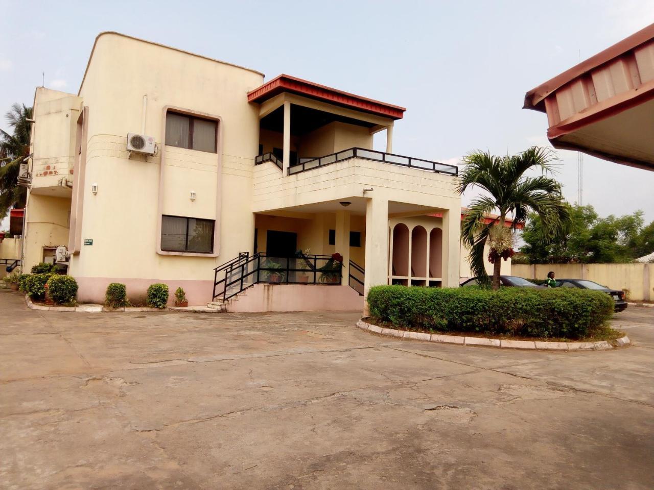 Royal Green Guest House Abeokuta Exteriör bild